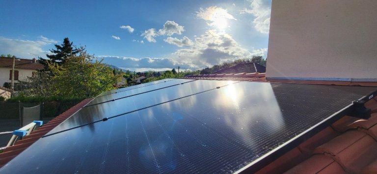 Installation panneaux solaires
